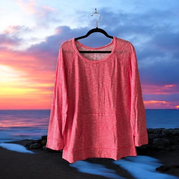 a.n.a A New Approach Coral & White Striped Knit Top - Picture 5 of 14